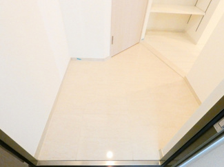 【玄関】 | ブランシエスタ金山北