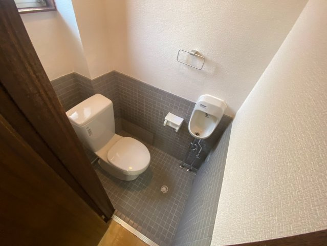 法連町 マンション久保田のトイレ