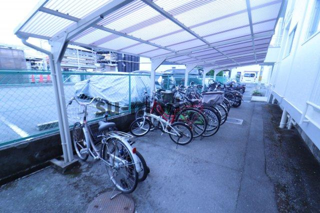 中沢マンションの駐車場