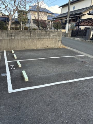 【駐車場】 | パールハイツマツダ