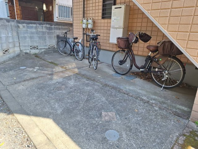 長谷川メゾンのその他共用部分|★自転車置き場★