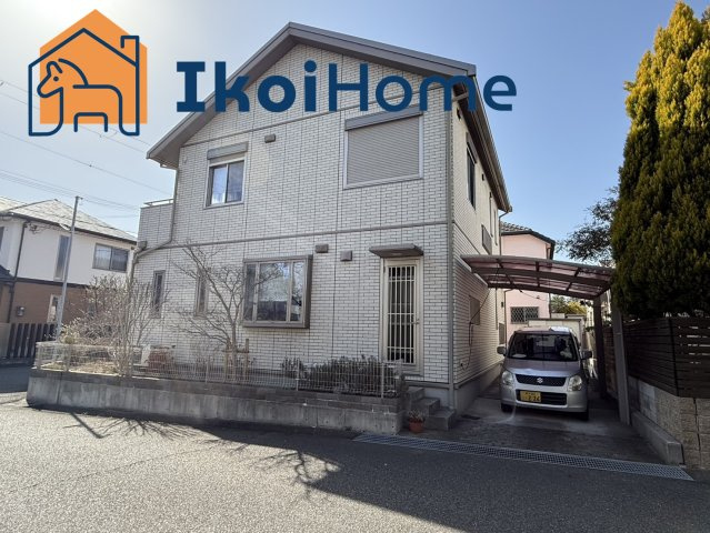 神戸市西区学園西町４丁目　中古戸建のエントランス|弊社独自で毎月５組限定「人気オプション３点パック」カーポート・バルコニー・ウッドデッキを１万円で取付