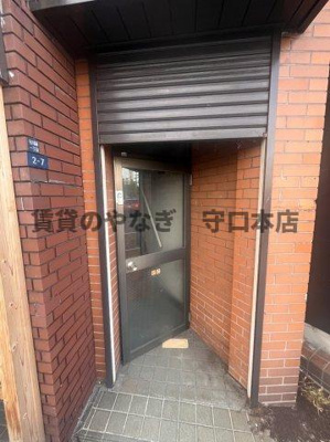 【玄関】 | 守口市寺方錦通一丁目テナント