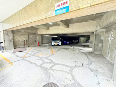 【駐車場】 | 上田ビル | 敷地内駐車場あります！