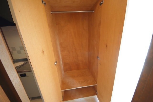 アイリスハイツ2号館の収納