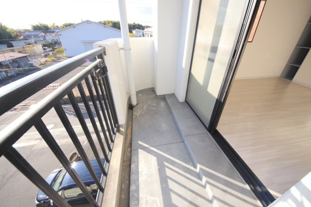 アイリスハイツ2号館のバルコニー