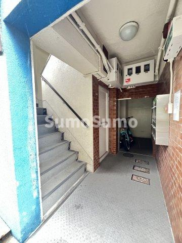 パレス上原のロビー