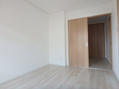 【寝室】 | フローレンス門戸