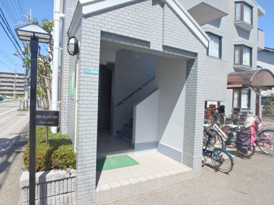 【エントランス】 | フローレンス門戸