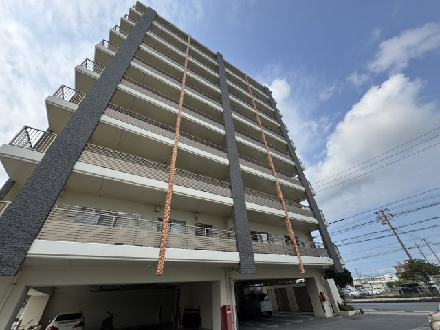 サンクオーレかりゆし知花の外観