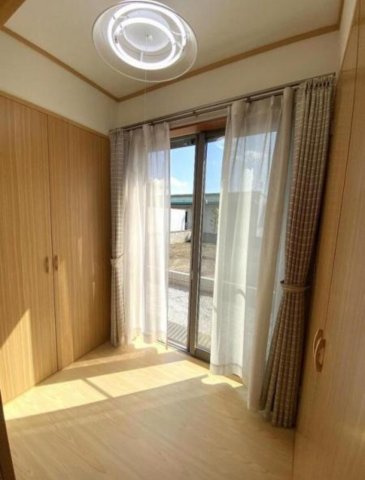 厚木市関口 サウナ付き戸建ての洋室