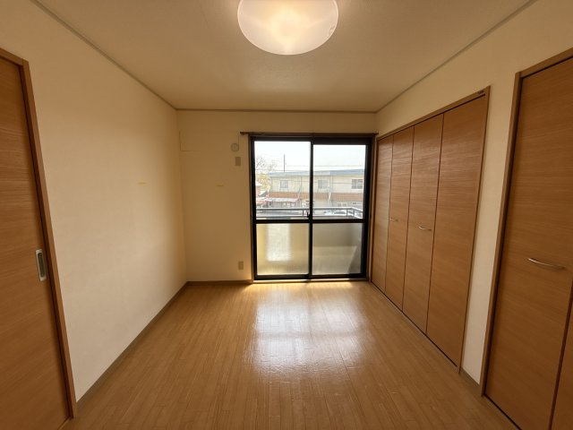 スカイハイツの洋室