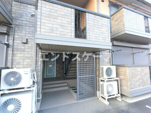 リベーラコート　Ａのエントランス|高崎、前橋、伊勢崎エリアのお部屋探しはエンドスケープまで！お客様の理想お聞かせ下さい♪