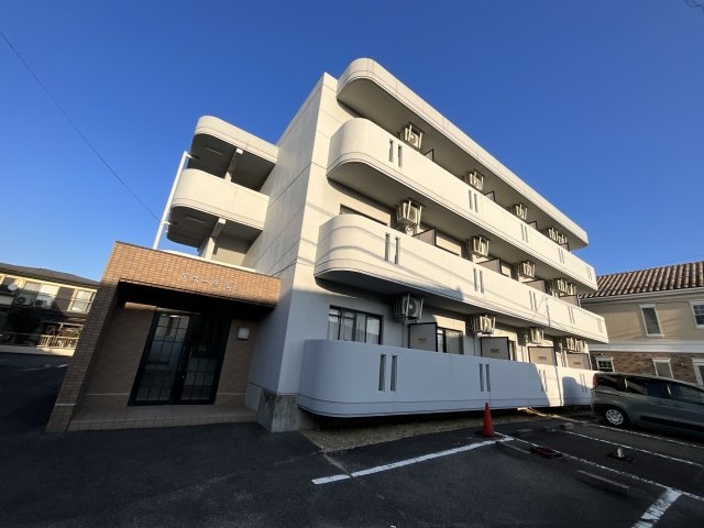 アズールY’sの外観