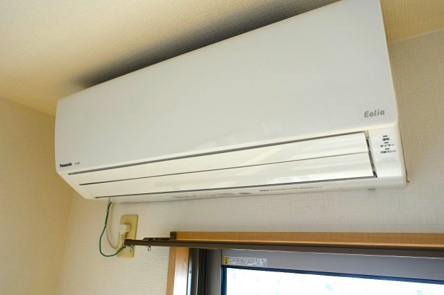 クレサンテームの設備|ＬＤＫに備え付けのエアコン