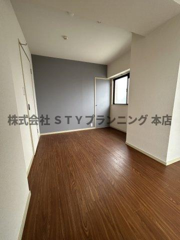 仲介手数料０円！満ビルの洋室