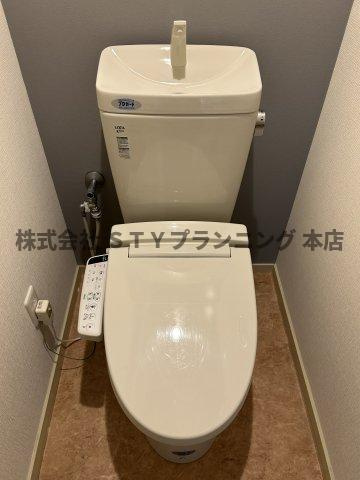 仲介手数料０円！満ビルのトイレ