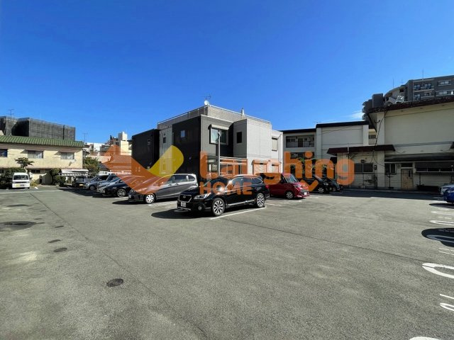 久留米市西町の賃貸マンションの駐車場|駐車スペースもあります