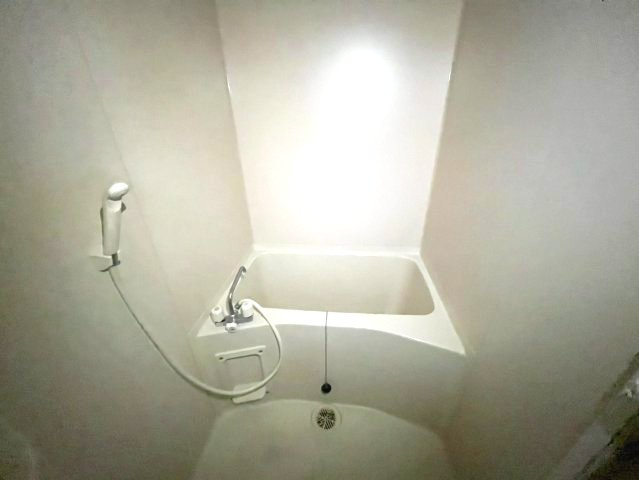 エスポワール御影の浴室|日々の疲れを癒すお風呂付です