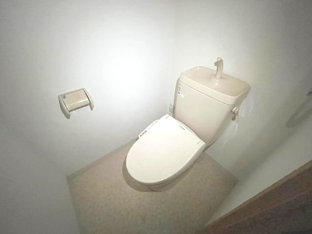 エスポワール御影のトイレ|落ち着いたトイレです