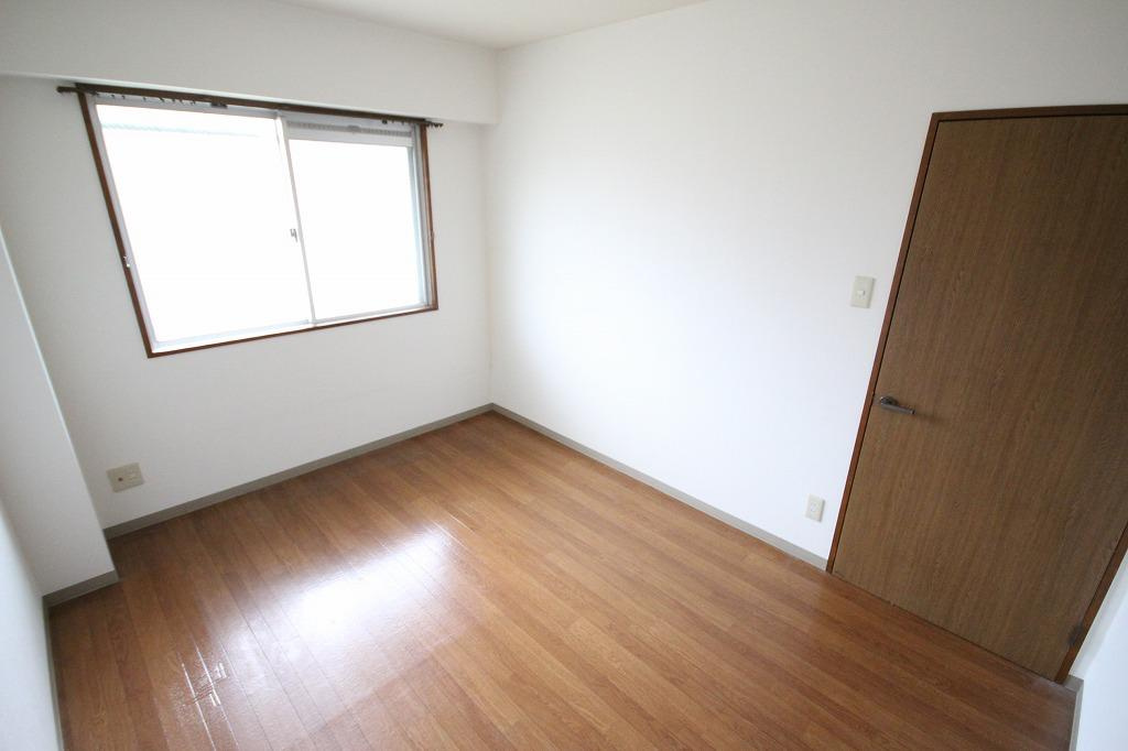 エートルウールーの寝室|※お部屋により仕様が異なる可能性があります。