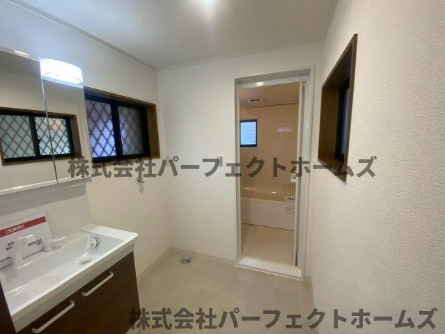 東田宮1丁目戸建の脱衣所