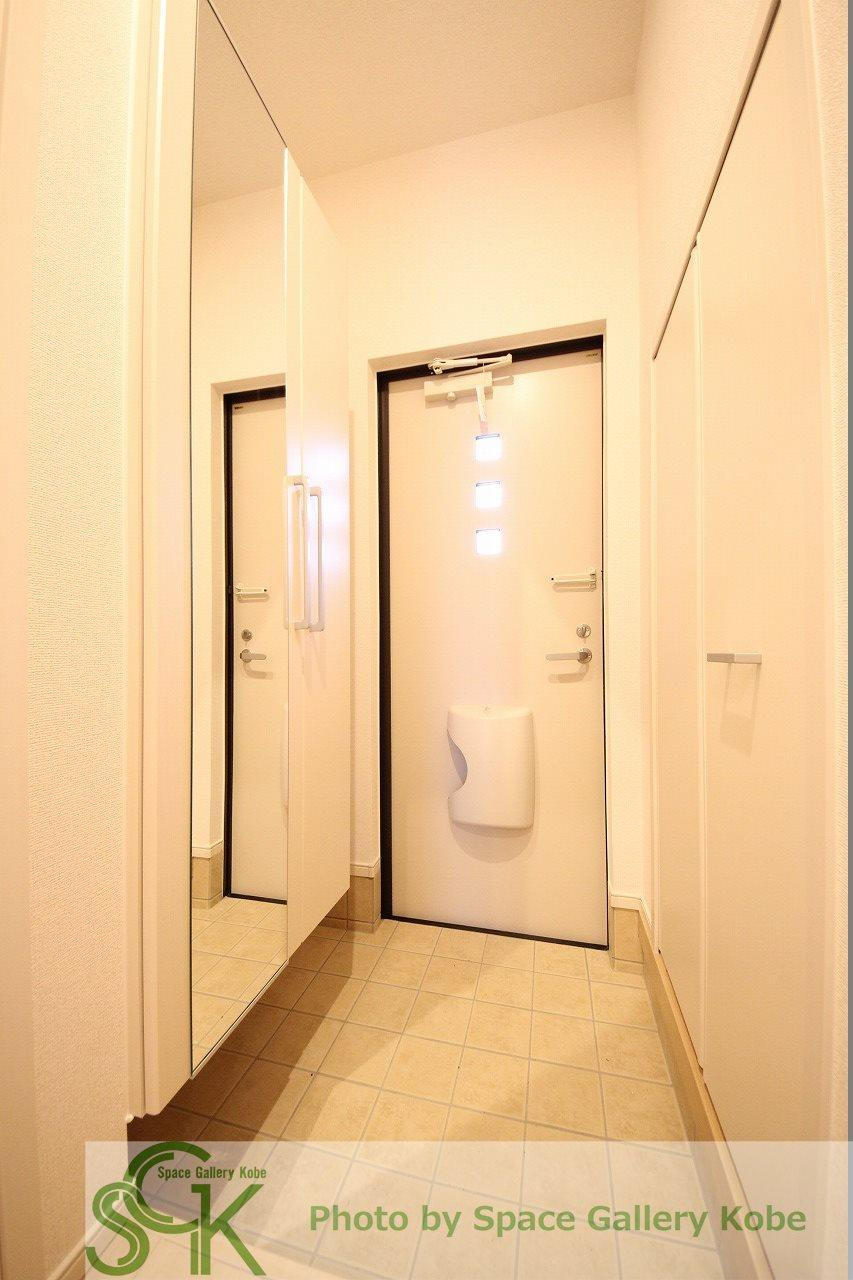 サンヒルズ・ラフォーレⅠの玄関|※お部屋により仕様が異なる場合があります。