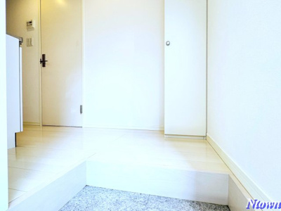 【玄関】 | アーバンリュクス | ゆったりとした玄関です