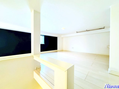 【内装】 | アーバンリュクス | 明るい室内です