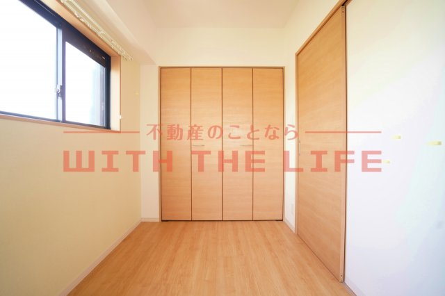 ルーチェ久留米駅前【10,000円キャッシュバック対象物件】の洋室|広々とした洋室です