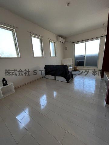 仲介手数料０円！Graditoの居間・リビング