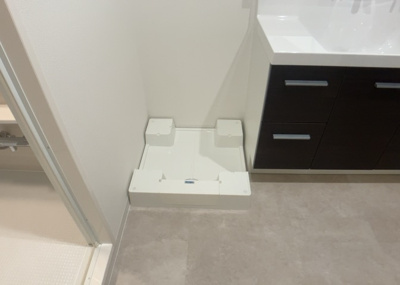 【ランドリースペース】 | グレイス相模大野 | ランドリースペースも気になります。洗濯機置場があり「洗う、干す、取り込む、アイロンがけ、たたむ」など、洗濯に関する家事をするための空間です。広さや収納など付帯設備も含めて、詳細は現地でご確認ください。