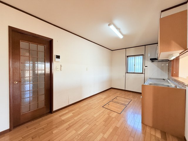 鉾田市飯島中古住宅のキッチン