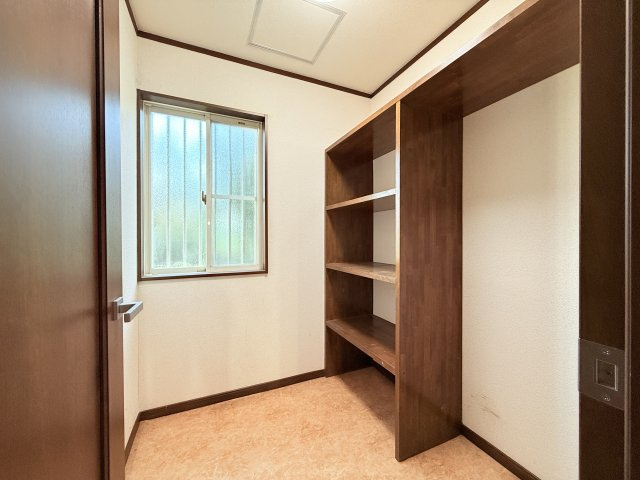 鉾田市飯島中古住宅の収納