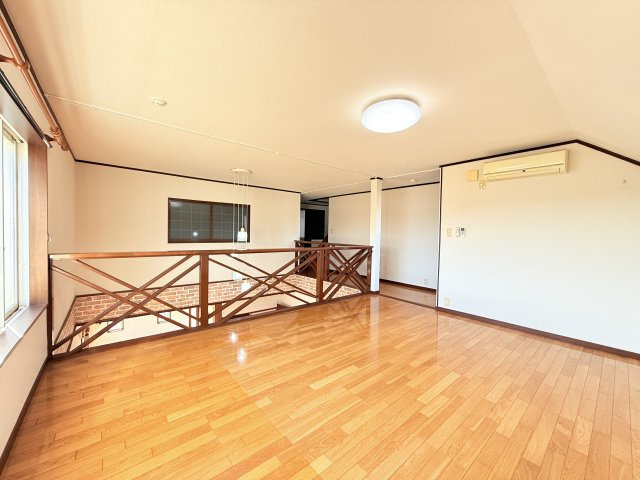 鉾田市飯島中古住宅の洋室