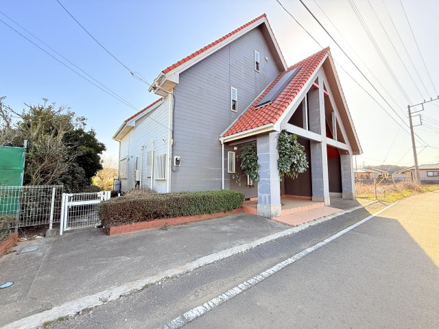 鉾田市飯島中古住宅の外観