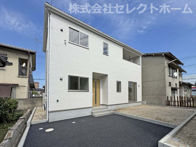 耐震+制震の家 手城町2丁目：住宅性能取得物件 2号棟 手城小徒歩12分の外観|★先着順販売受付開始！
◎耐震+制震の家：手城町2丁目：2号棟
◎住宅性能評価取得物件
◎価格への挑戦と性能にもこだわった家
◎手城小学校まで徒歩13分
◎ハローズ手城店徒歩5分