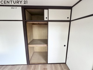 富楽ハイツの収納