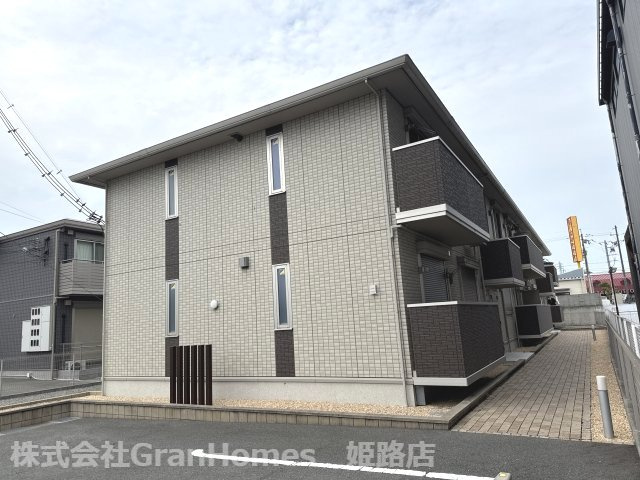 ＣＡＳＡＮＯＶＡの外観