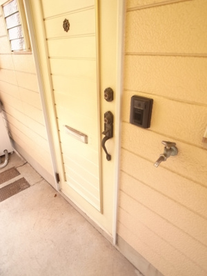 【セキュリティ】 | 第一コマツコーポ | 安心のダブルロックキー☆