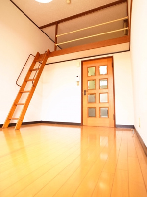 【寝室】 | 第一コマツコーポ | 男心くすぐるロフトです☆