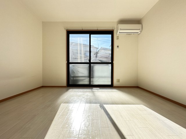 ミントグリーンの居間・リビング