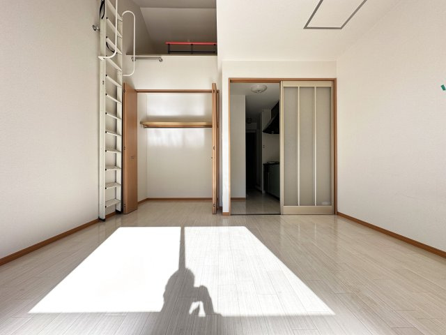 ミントグリーンの居間・リビング