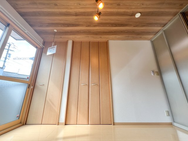 ラ･クレール薊野の洋室