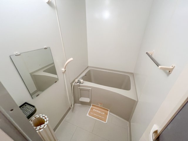 ラ･クレール薊野の浴室