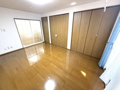 【居間・リビング】 | ドミール古川 C