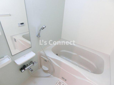 【浴室】 | ハピネス休塚 | 追焚き、浴室乾燥付きのお風呂。