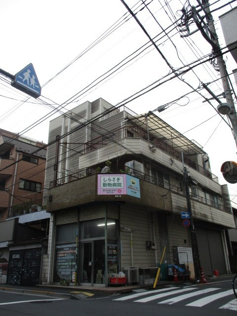 河野ビルの外観