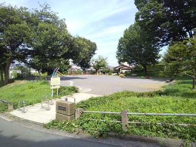 新石川中村公園まで180ｍ