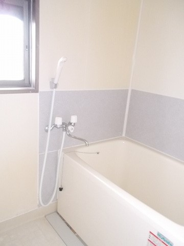 アメニティハイツ Ⅱの浴室